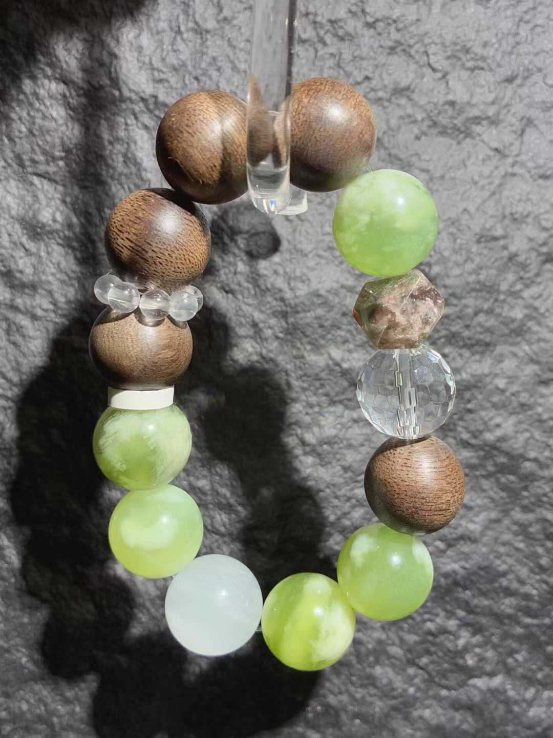 Green Grape Cream &amp; Agarwood