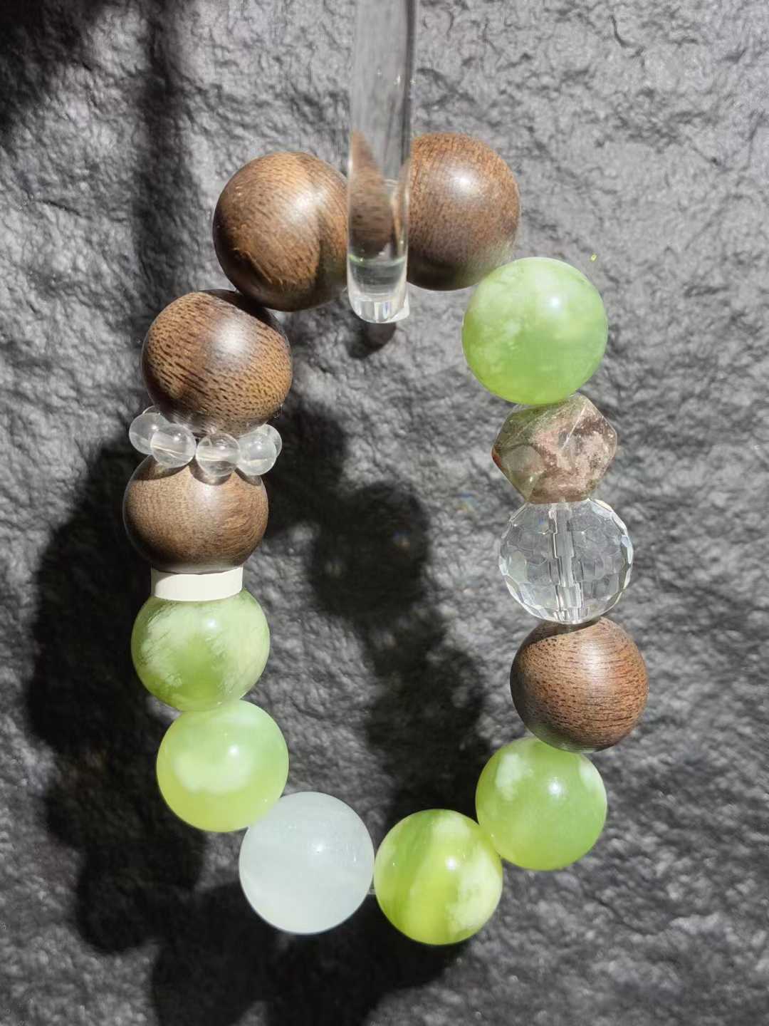 Green Grape Cream &amp; Agarwood